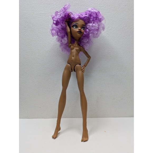 🍁 3/$20 Monster High Buried Secrets Clawdeen Doll Mattel 2024 Afro Freckles - Picture 1 of 9